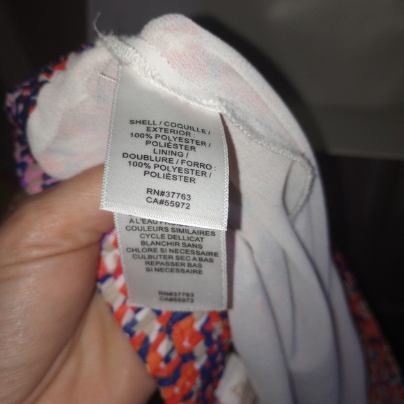 Laundry by Shelli Segal Los Angeles Multi colored pull on skirt size 6 - Picture 8 of 8